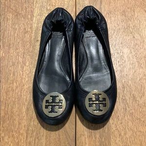 Tory Burch Flats, Black and Gold